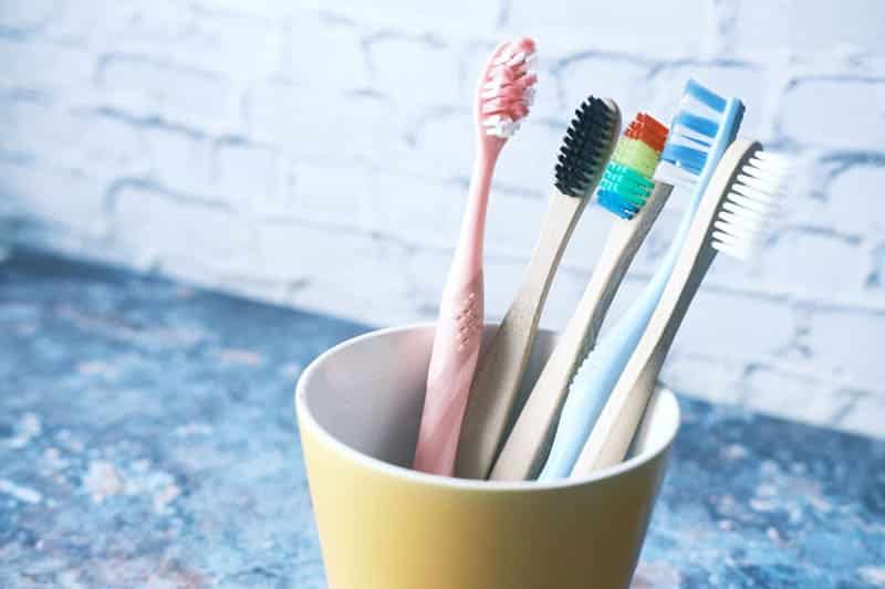 Bàn chải đánh răng thường được sử dụng khi muốn xét nghiệm ADN bí mật